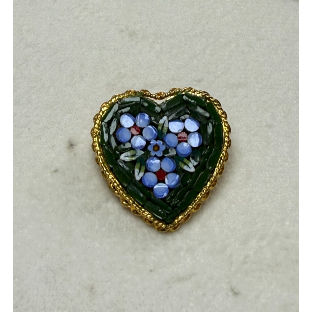 Vintage Micro Mosaic Green Heart Forget Me Not Broch Pin Italy Gold Tone Love - Picture 2 of 4